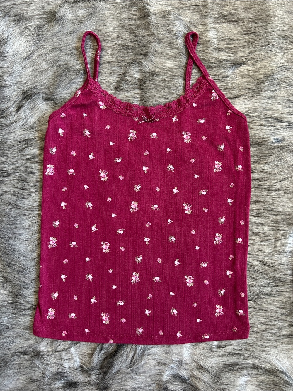Wild Fable Pointelle Floral Camisole Tank Top Burgundy Lace Trim Bow Size XS